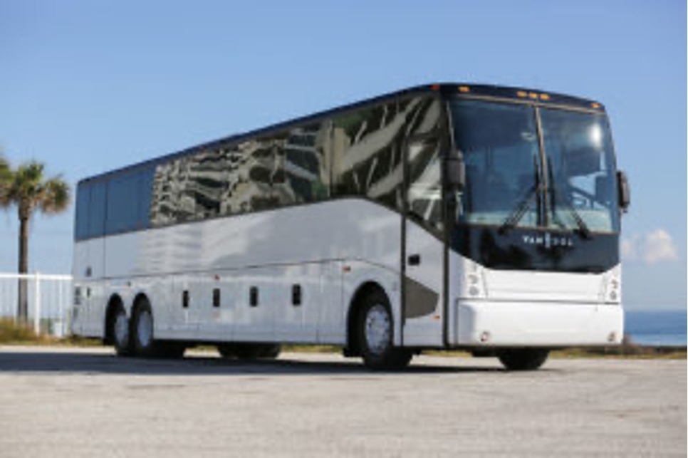 Gallery Image: American Motorcoach Utah